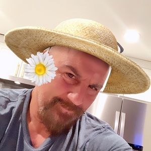 Meet your Posher, Vincent